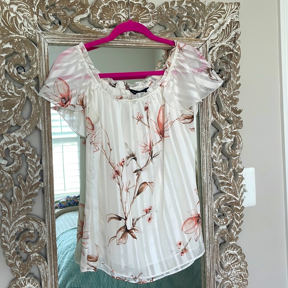 White House Black Market Floral Blouse - White and Pink